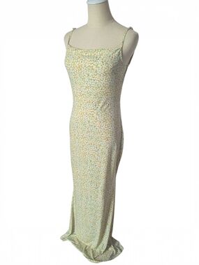 Forever 21 Light Green Floral Spaghetti Strap Backless Maxi Dress